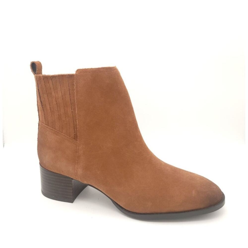 Sam Edelman Kaiti Chelsea Boots Size 8.5